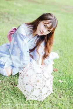 交换玩弄两个美妇教师韩国电影